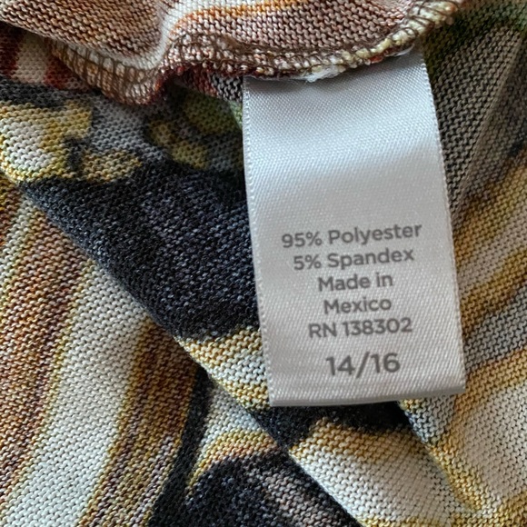 Avenue Tunic Top Blouse - Picture 12 of 16